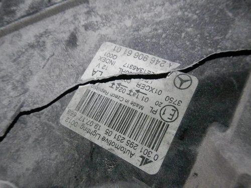 Битая Фара левая Mercedes B w246 (2014-2018) LED
