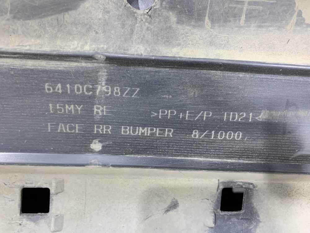 Бампер задний Mitsubishi Outlander 3 15-18 Б/У Оригинал 6410F374