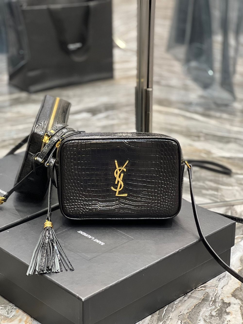 Saint Laurent Lou Camera Bag 23 cm