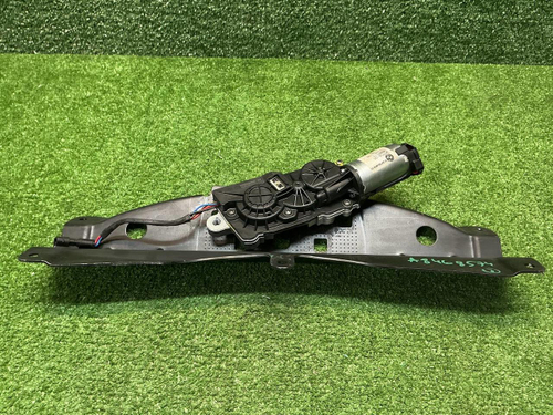 Доводчик крышки багажника BMW X5 E70 (2006-2013)