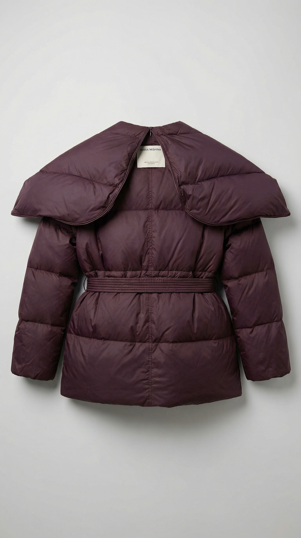 Пуховик с капюшоном YARMIN