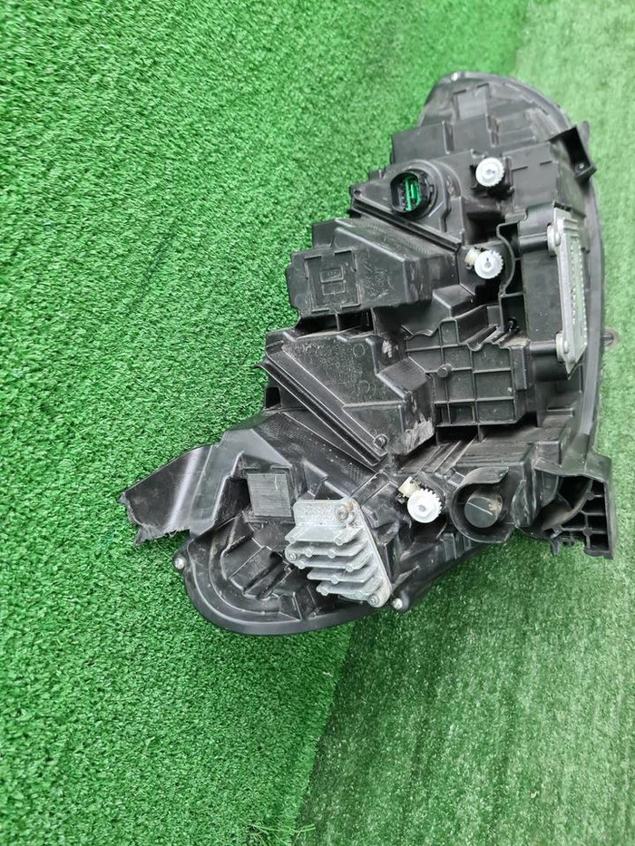 Фара левая Haval Jolion (2021-н.в.) LED