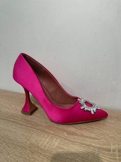 Туфли из нейлона