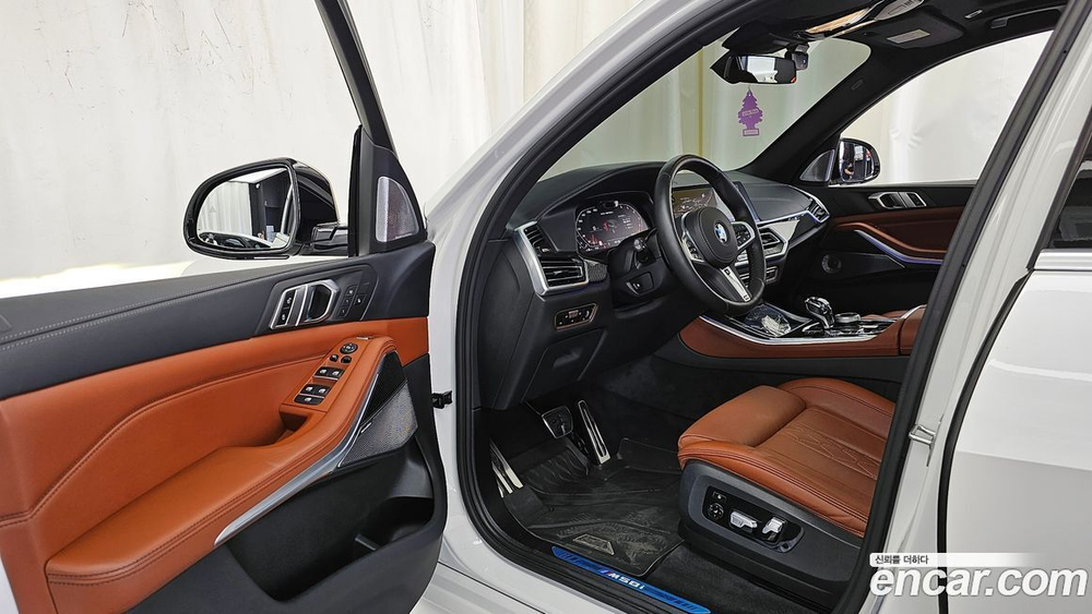 BMW X5 (G05) M50i (04.2022)
