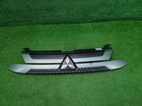 Решетка радиатора Mitsubishi Outlander 3 (18-нв)