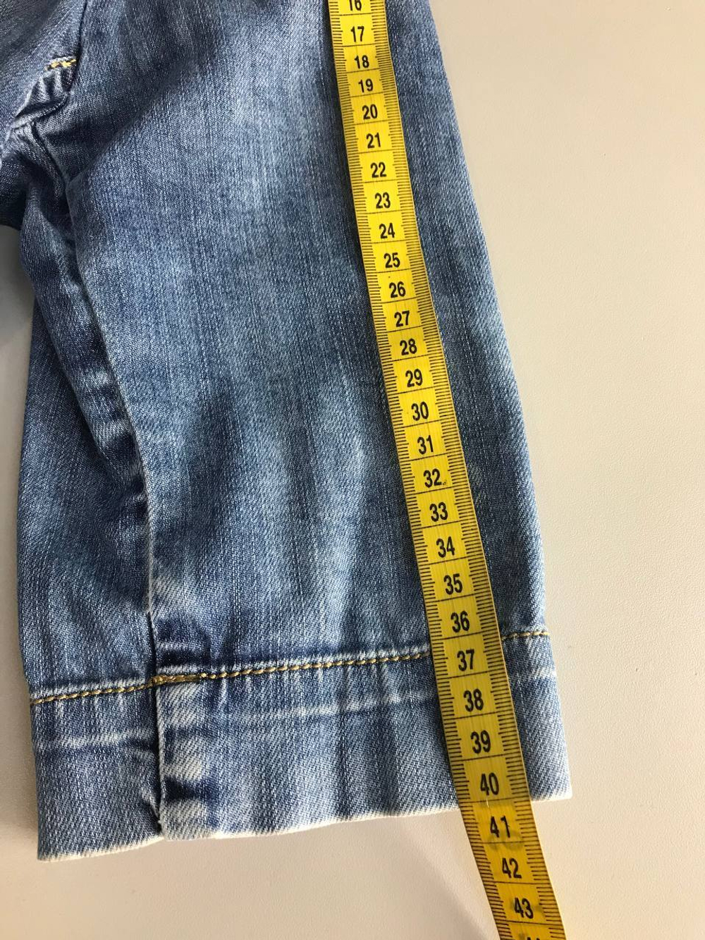 Жакет джинсовый короткий, визуально на 44/46 размер