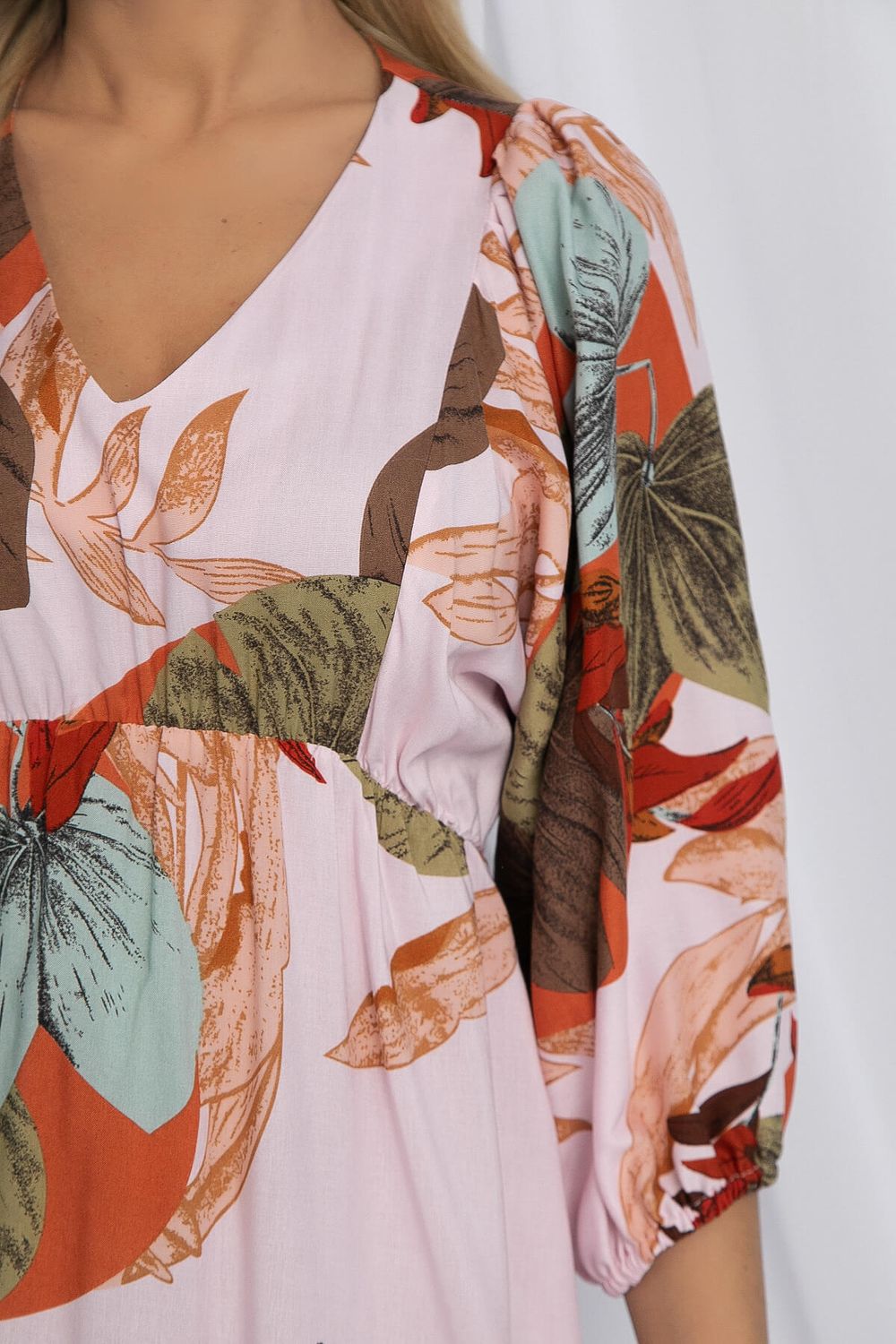 Платье Неповторимая (бежевое) П13138-34М LT Collection