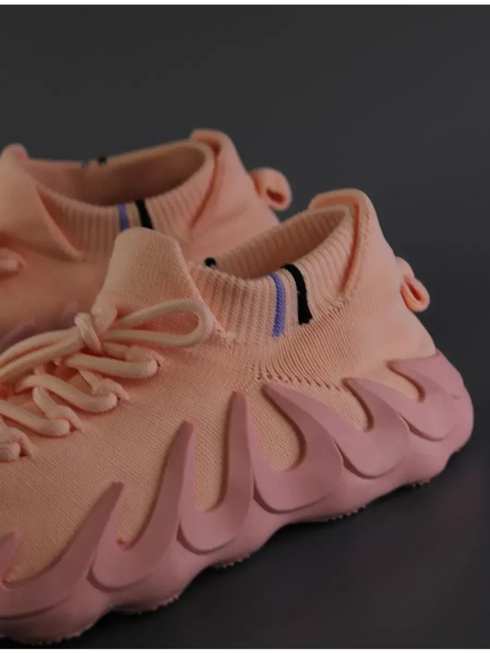 Кроссовки Изики детские - Yeezy boost- розовые
