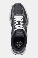 Кроссовки из натуральной кожи