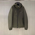 Двухсторонний пуховик Prada