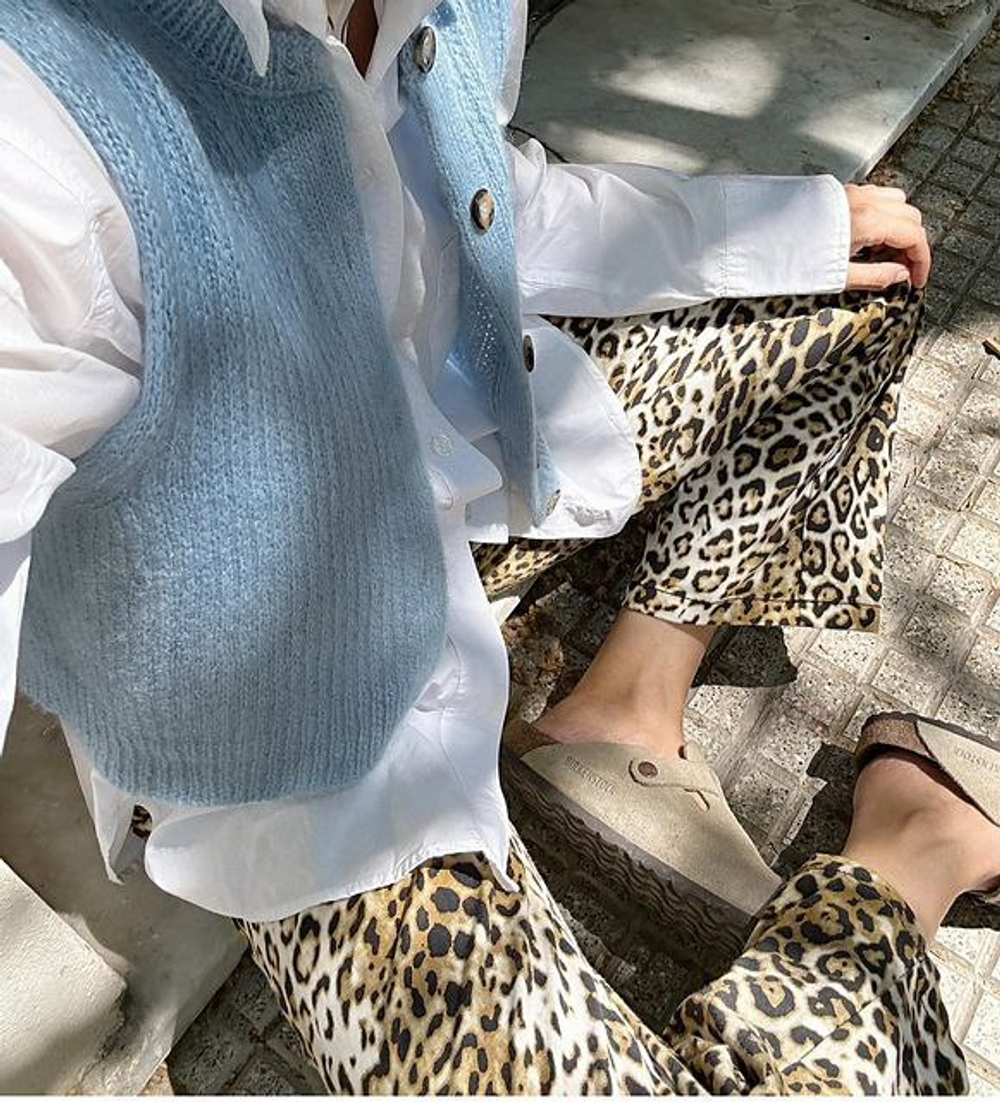 Жилет спицами "Roma"