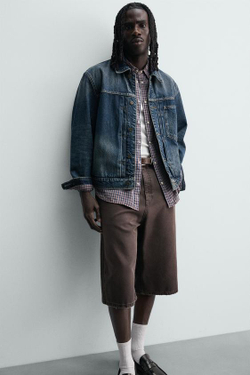 ZARA ДЖИНСОВЫЕ ШОРТЫ RELAXED FIT, КОРИЧНЕВЫЙ