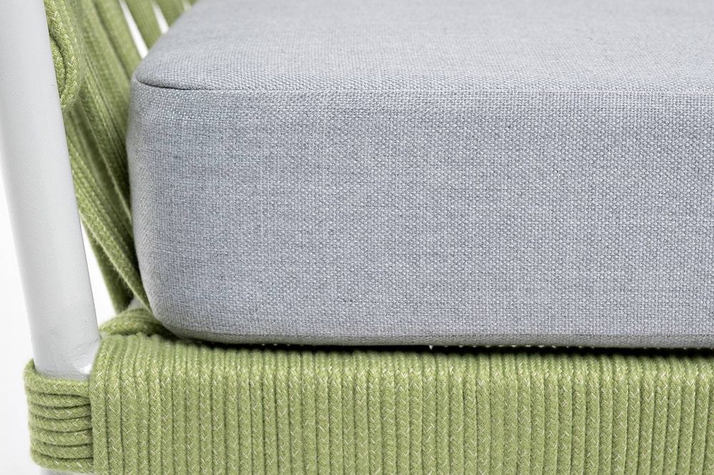 "Диего" кресло плетеное из роупа, каркас алюминий светло-серый (RAL7035) муар, роуп салатовый меланж круглый, ткань светло-серая