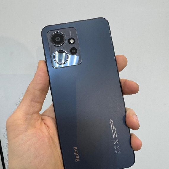 Xiaomi Redmi 12 4/128GB полный комплект без ремонта вскрытия