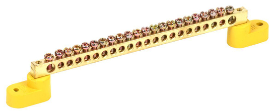 Шина PE "земля" на двух угловых изоляторах ШНИ-6х9-22-У2-Ж IEK