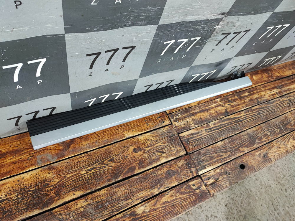 Накладка двери задней левой GAC M8 23-нв Б/У Оригинал 7155101CMV0100