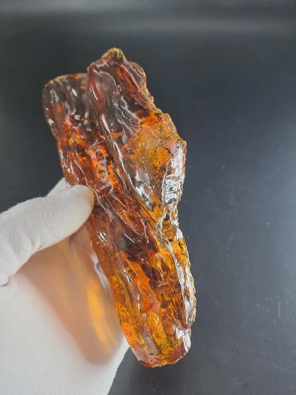 Копал молодой янтарь коллекционный 101 гр