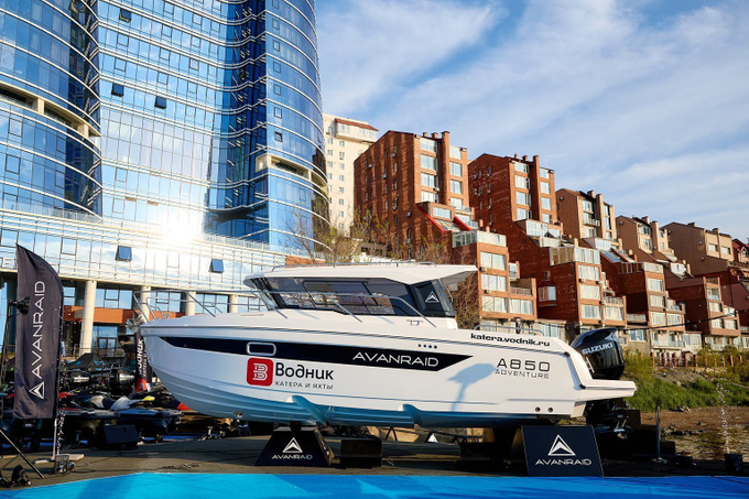 Катер AVANRAID A850 ADVENTURE