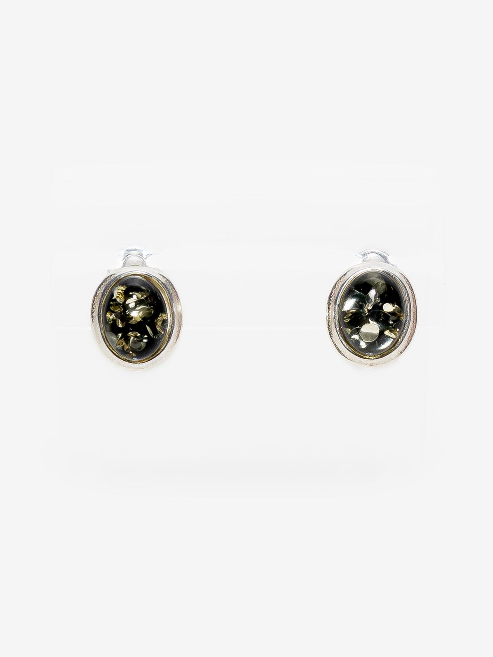 Серьги-пусеты из серебра 925 с цельным зеленым янтарем. Калининградский янтарь серьги