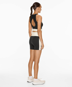 Oysho Легинсы-шорты Perfect-Adapt 10 см с широким поясом V-образной формы, черный