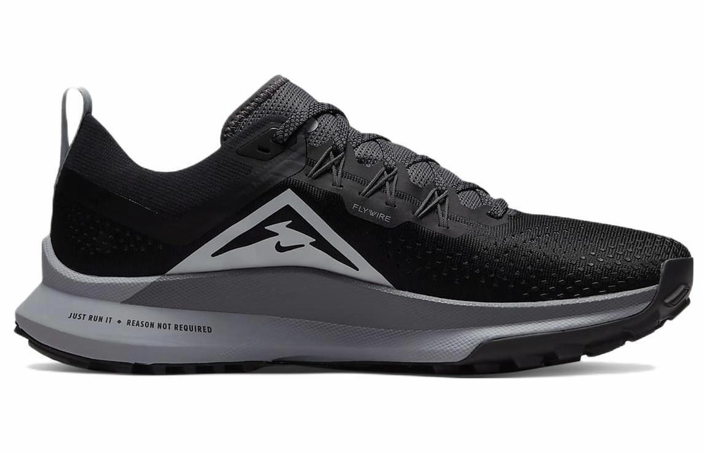 Кроссовки Nike Pegasus Trail 4