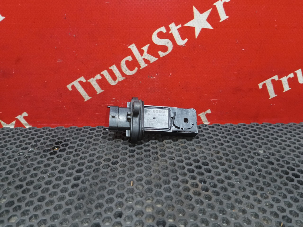 Датчик массового расхода воздуха 2021г.