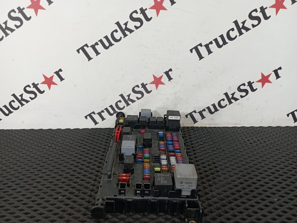 Блок предохранителей 2018г