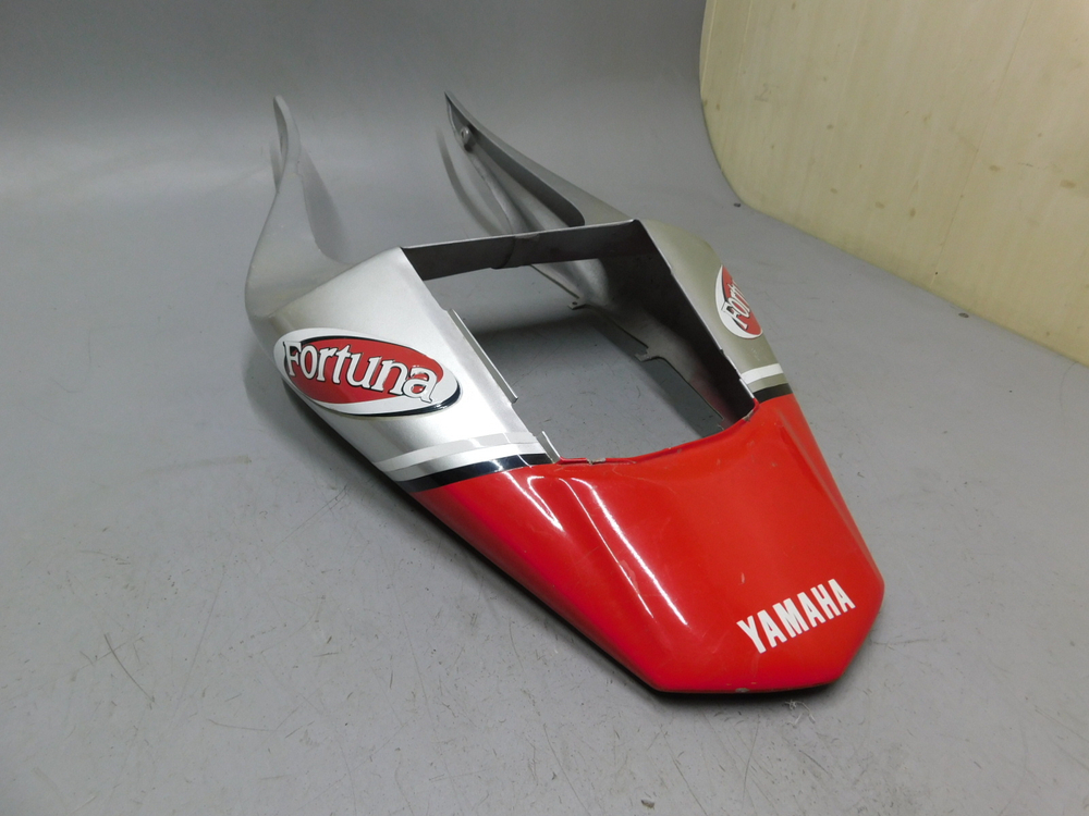 Пластик задний (хвост) Yamaha YZF-R1