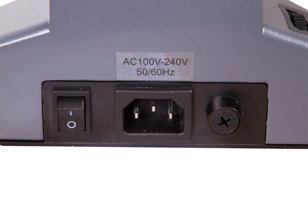 Микроскоп  Levenhuk 720B