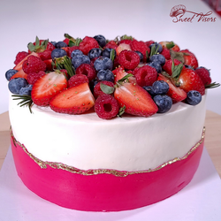 Торт с ягодами Кондитерская Sweet Visors Сладкие Козырьки Светланы Дегтеревой