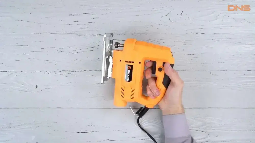 Лобзик электрический Вихрь 750 Вт / электролобзик : по дереву 55 мм; по металлу 6 мм