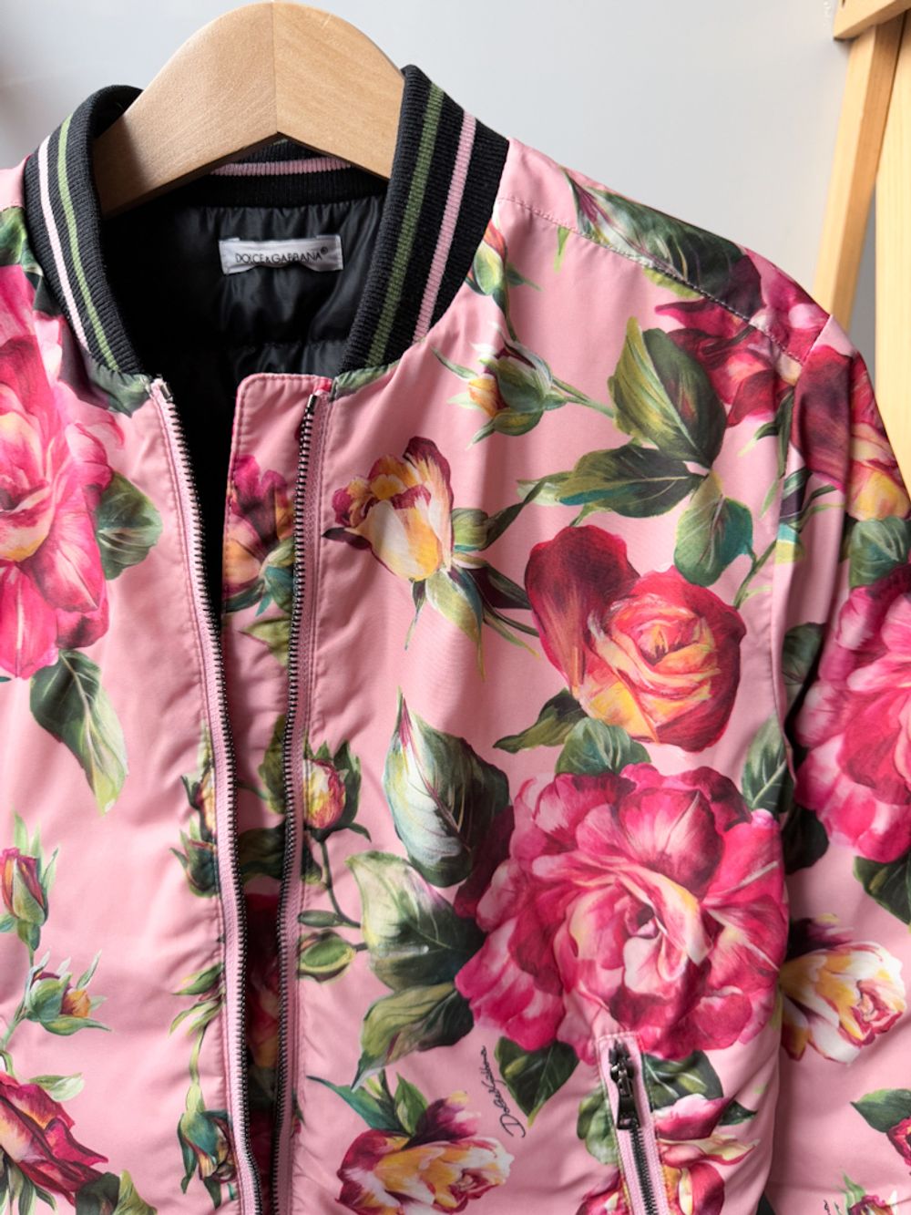 Пуховая куртка-бомбер Dolce & Gabbana, 116