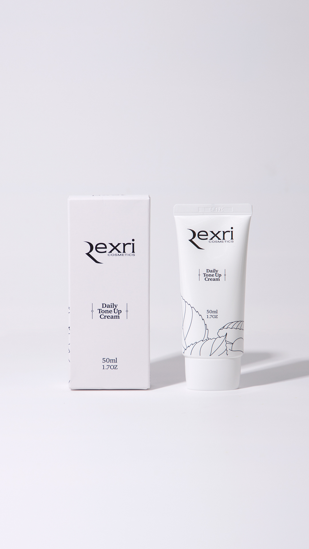 Ежедневный тональный крем с осветляющим эффектом Rexri Tone Up 50 мл