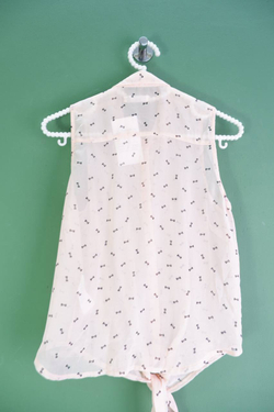 Блузка Sinsay с завязками, маркировка XS, визуально 42 размер