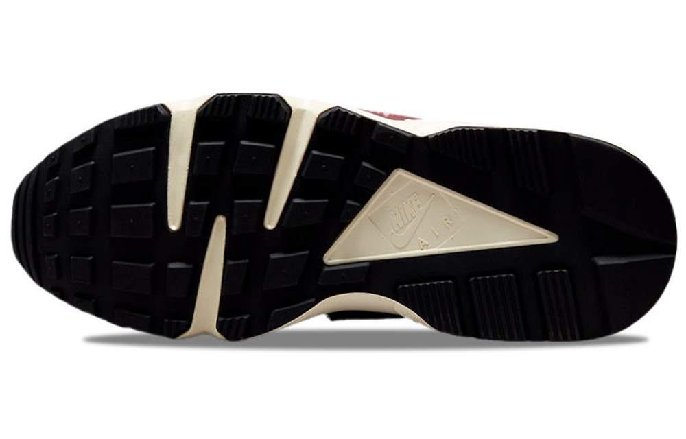 Nike Air Huarache Dark Beetroot Hyper Sneakers