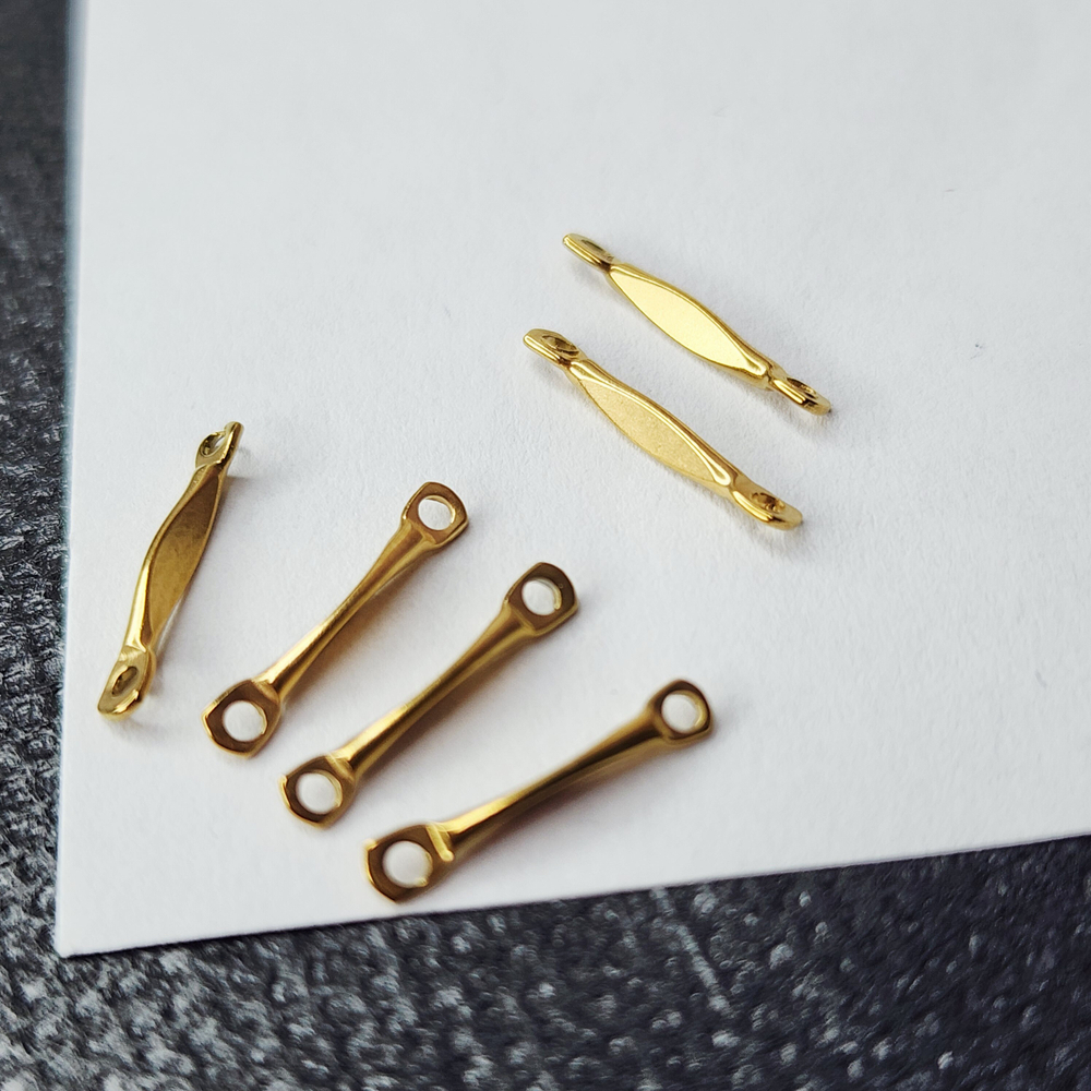 Коннектор, сталь, 2я позолота, красивая форма, р-р 13×2.5мм, штучно