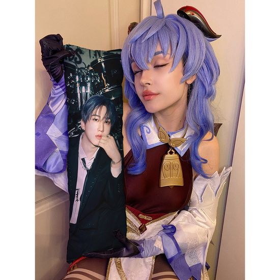 Мини дакимакура Со Чанбин Стрей Кидс арт. M1267, 60х20 см