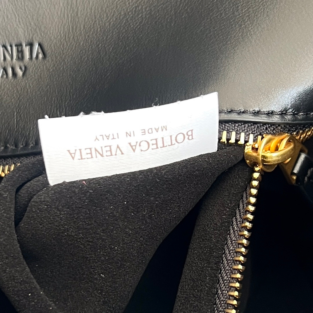 Bottega Veneta Medium Liberta 30 cm