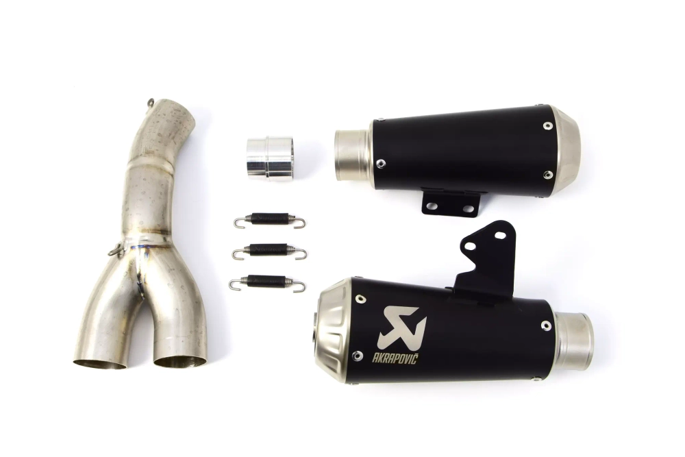 S-D8SO4-CUBTBL/1 AKRAPOVIC TITANIUM RACING SLIP ON SILENCER (M 797, SCR 800)