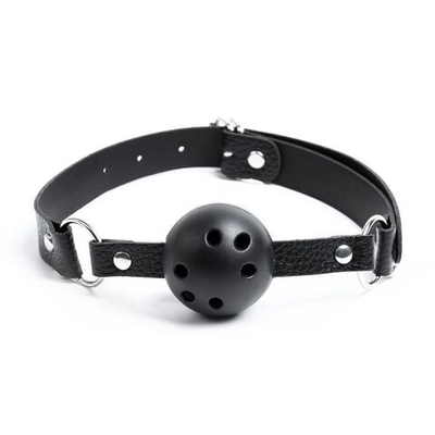 Черный кляп-шарик на регулируемых ремнях (Цвет: черный)