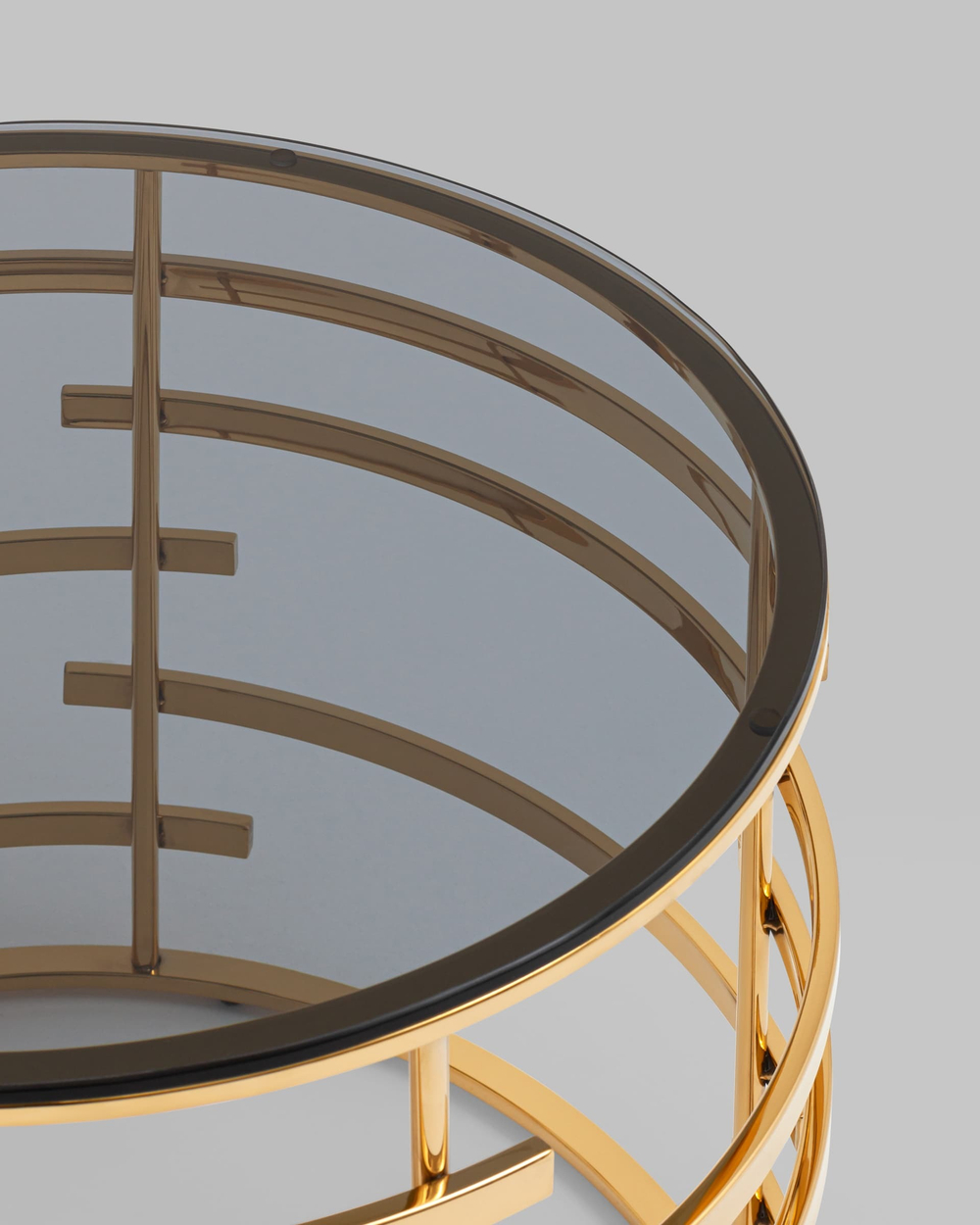 Журнальный столик Инфлюэнс 60*60 стекло smoke сталь золото