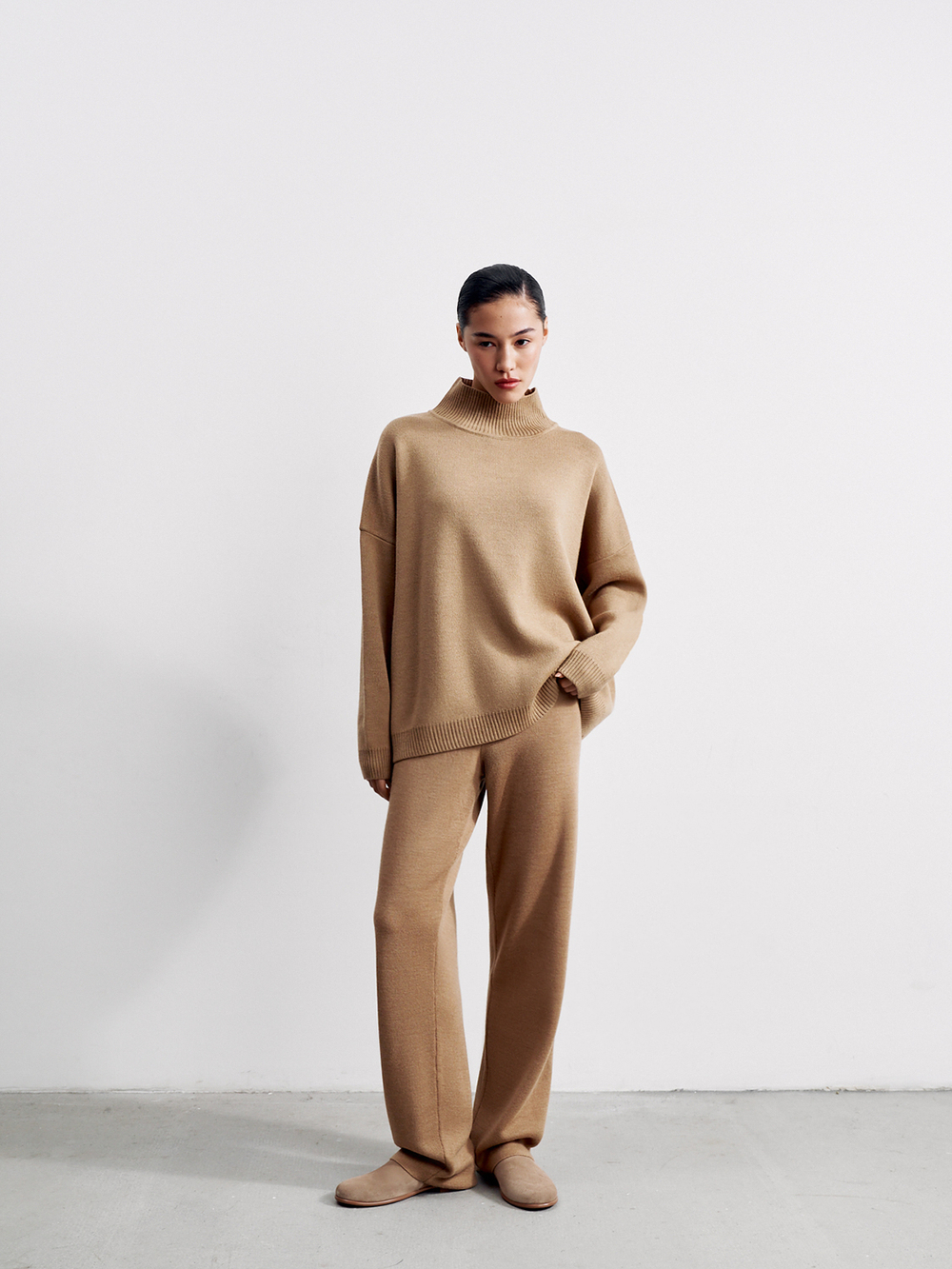 Брюки WEEKEND, бежевый