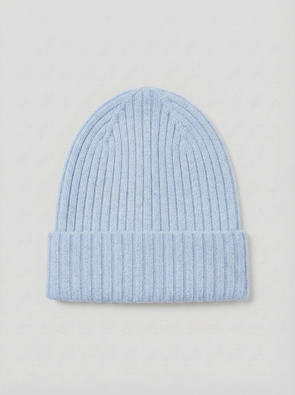 Шапка в рубчик с подворотом