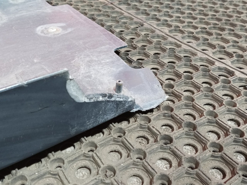 Крыло переднее задняя часть