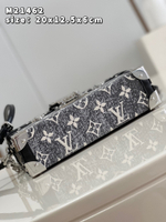 Louis Vuitton Petite Malle