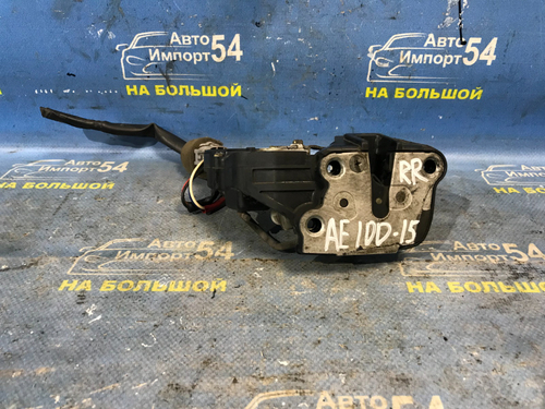 Замок двери задней правой TOYOTA SPRINTER 1992