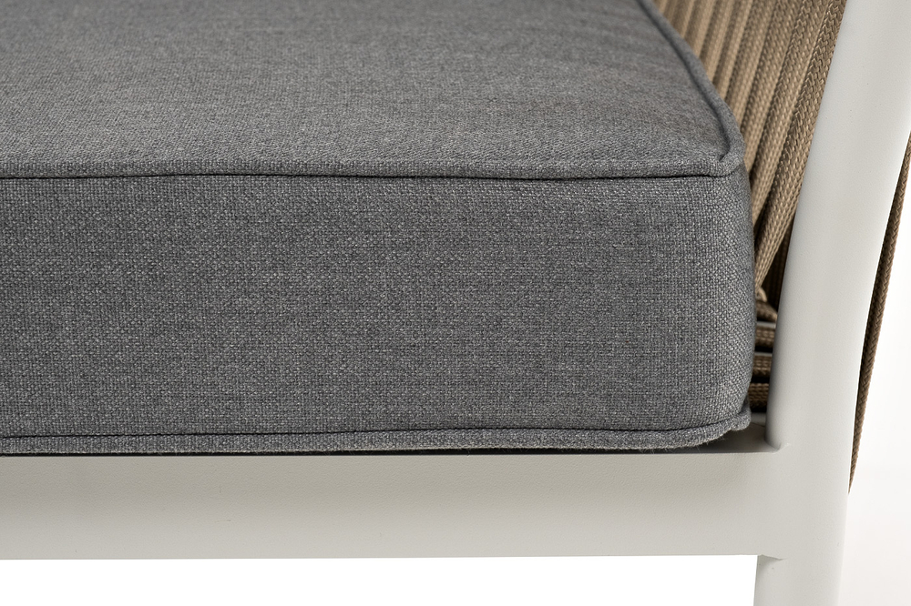 "Касабланка" диван 2-местный плетеный из роупа, каркас алюминий светло-серый (RAL7035) муар, роуп серо-коричневый 23мм, ткань серая 017