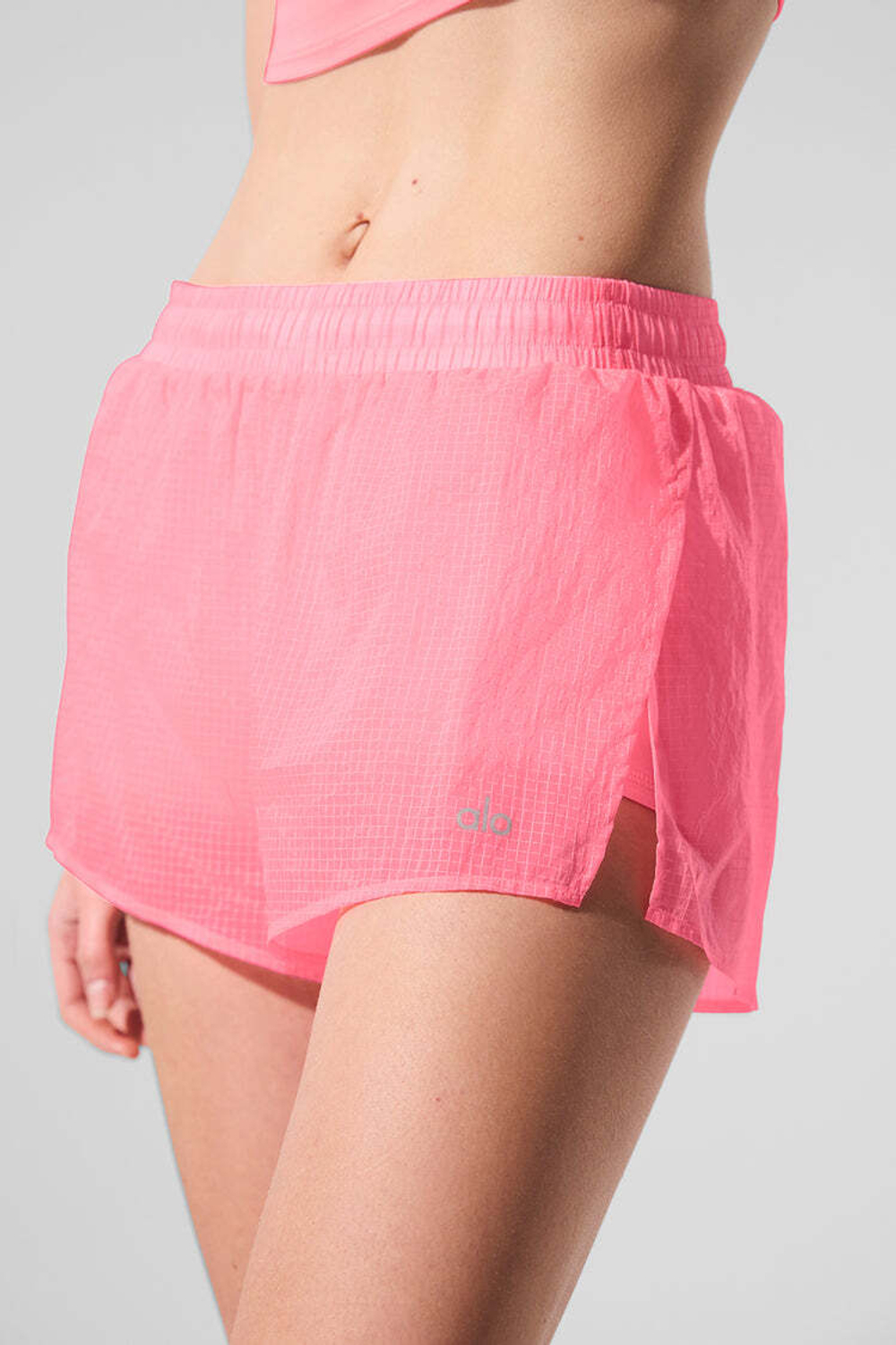 Alo yoga Шорты Game Time, неоновый розовый