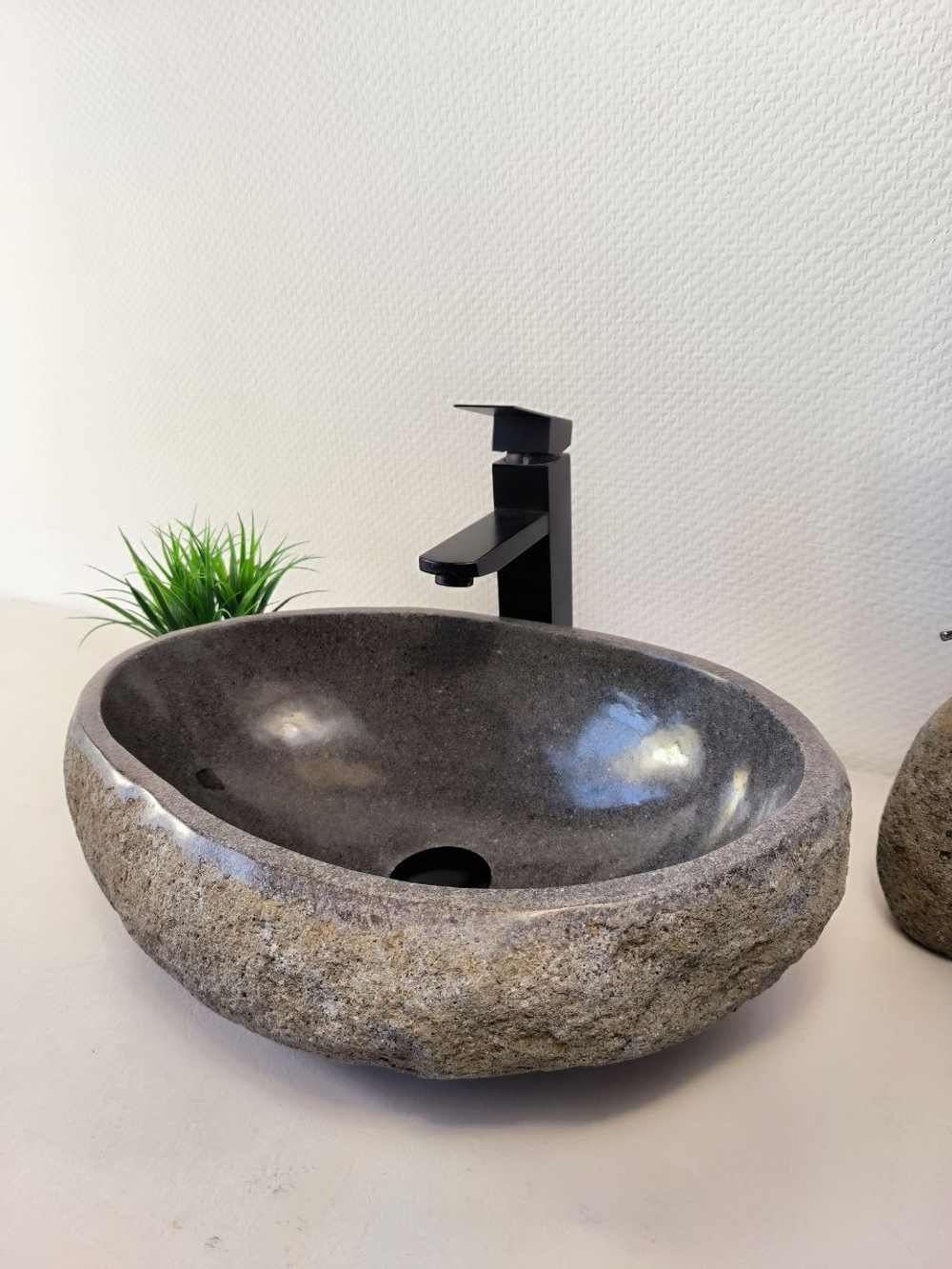 Раковина из речного камня RS-65956 48х33х15 из натурального камня