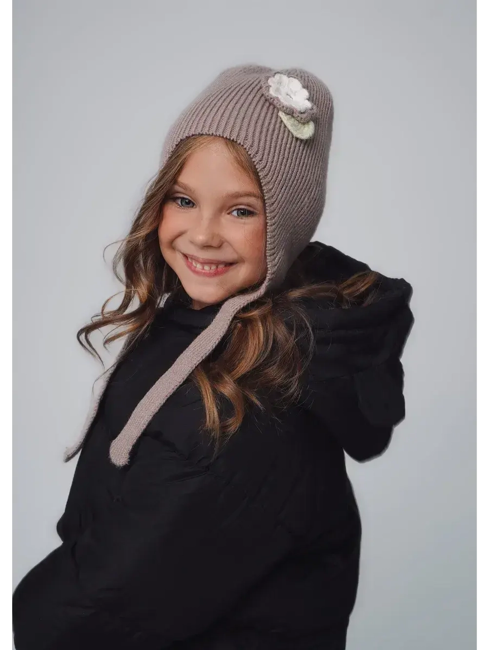 Шапка-чепчик для девочек на осень